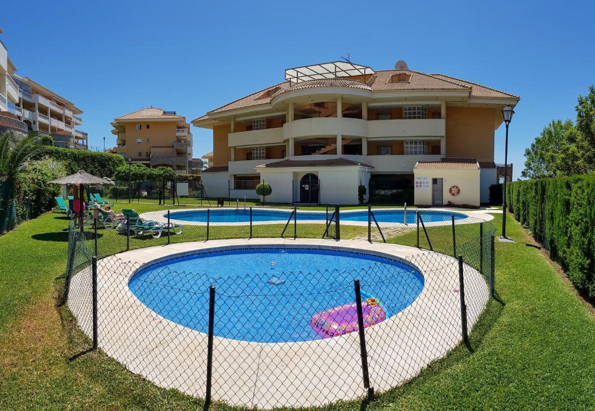 Sea Pool And Relax Comotucasa ฟูเอนฮิโรลา ภายนอก รูปภาพ